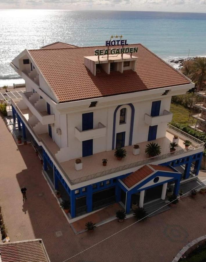 Sea Garden Hotel Acquappesa Exteriér fotografie