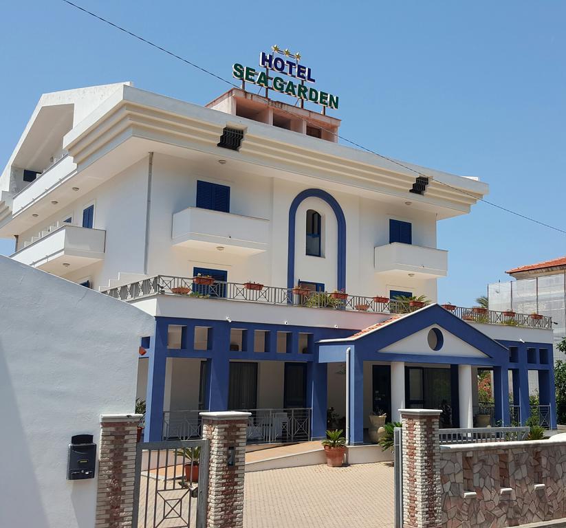 Sea Garden Hotel Acquappesa Exteriér fotografie
