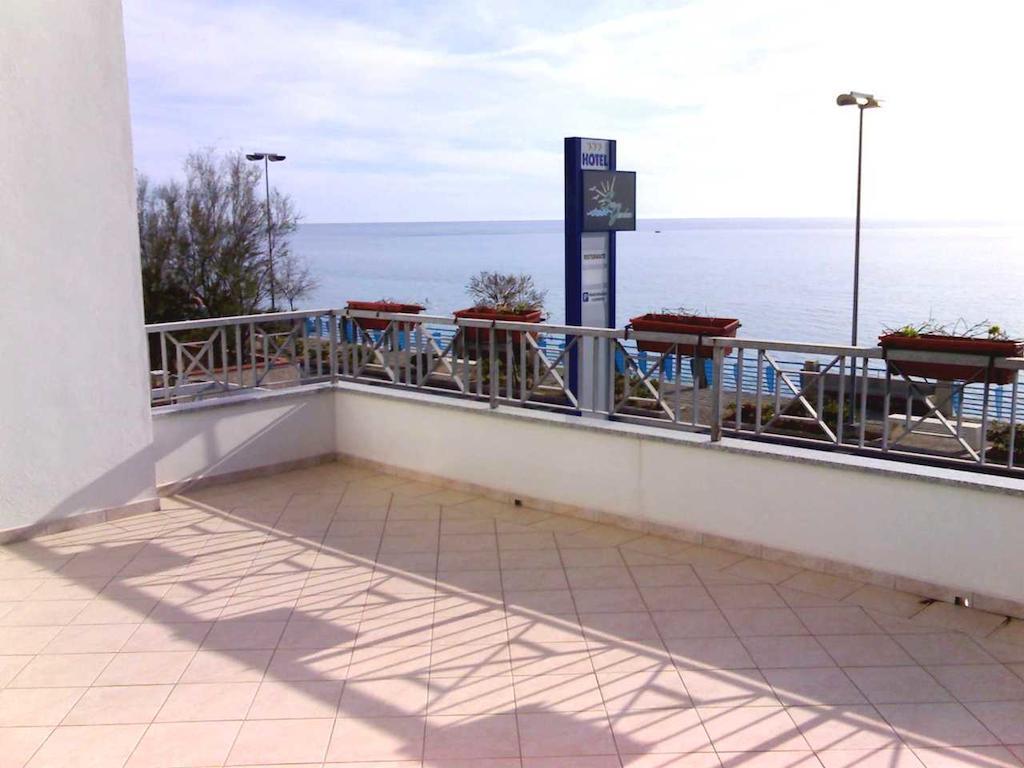 Sea Garden Hotel Acquappesa Exteriér fotografie